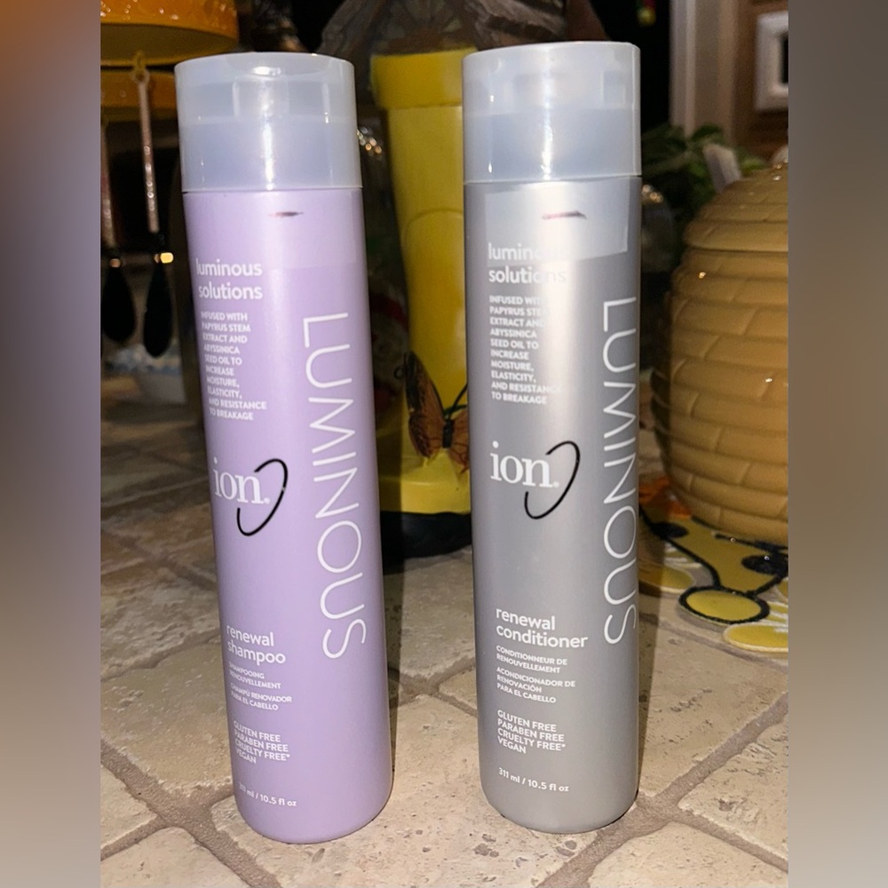 Ion Luminous Solutions Renewal Shampoo, and Conditioner.